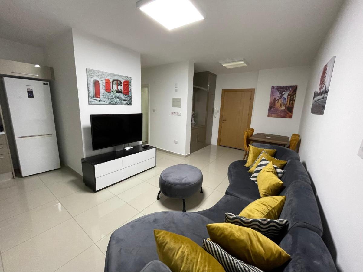 Girne Merkez Cozy 2+1 Daire Wifi +Netflix Διαμέρισμα Εξωτερικό φωτογραφία